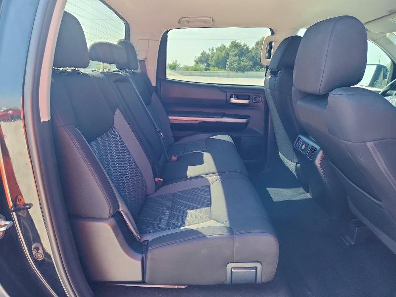 Продаж на аукціоні авто 2018 Toyota Tundra, vin: 5TFEY5F1XJX232058, номер лоту: 66796206