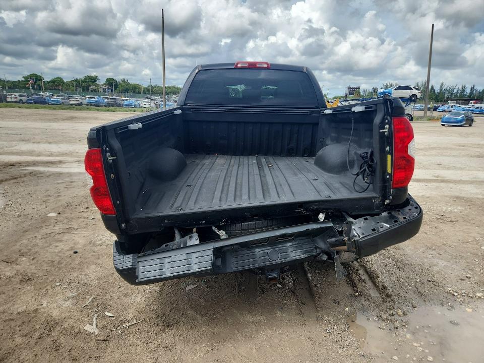 Продаж на аукціоні авто 2019 Toyota Tundra, vin: 5TFRM5F16KX142677, номер лоту: 63622066