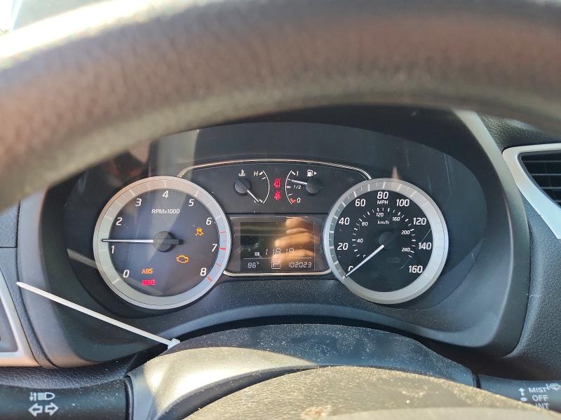 2015 Nissan Sentra მანქანა იყიდება აუქციონზე, vin: 3N1AB7AP5FY351880, აუქციონის ნომერი: 64986806