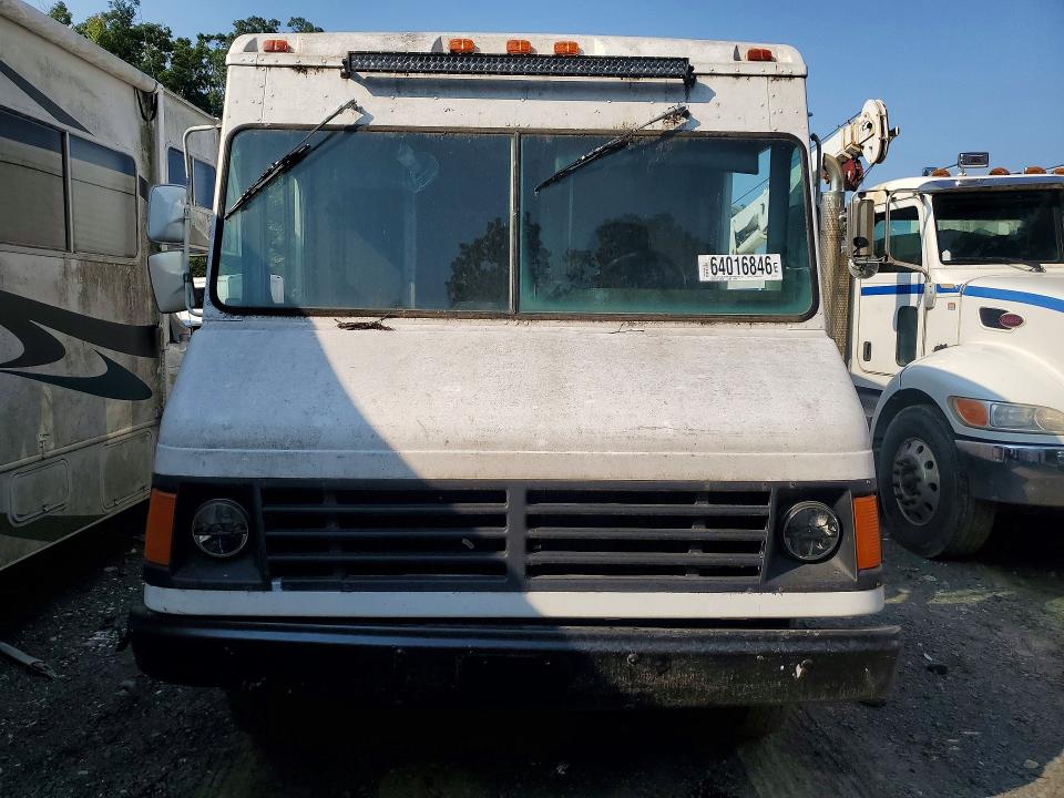 Aukcja sprzedaży 2001 Workhorse Custom Chassis Forward Control Chassis, vin: 5B4KP42Y613328205, numer aukcji: 64016846