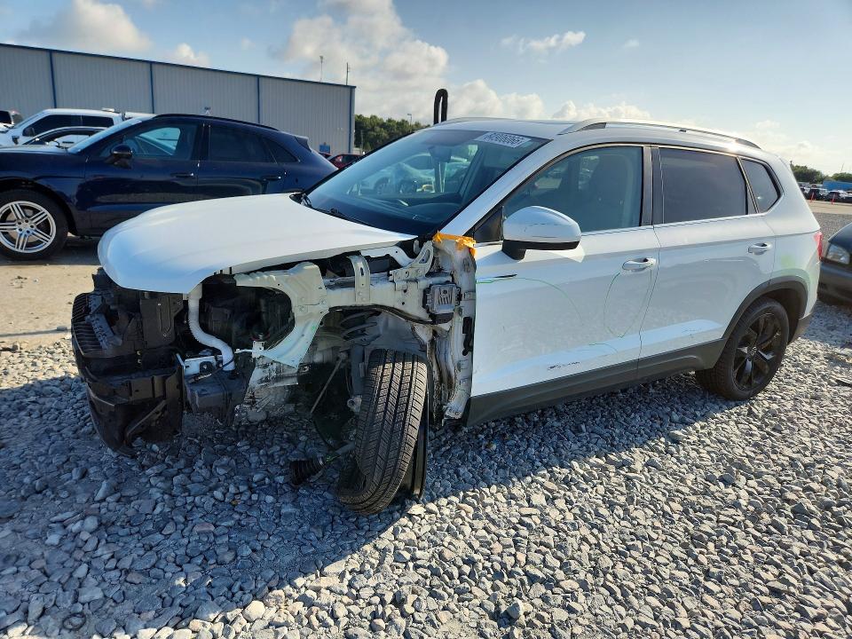 2022 Volkswagen Taos მანქანა იყიდება აუქციონზე, vin: 3VVTX7B24NM025019, აუქციონის ნომერი: 64906066