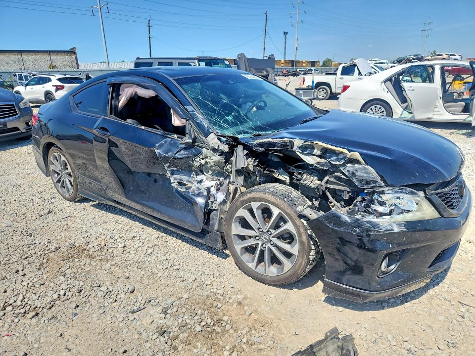 Продаж на аукціоні авто 2013 Honda Accord, vin: 1HGCT2A88DA005596, номер лоту: 66444396