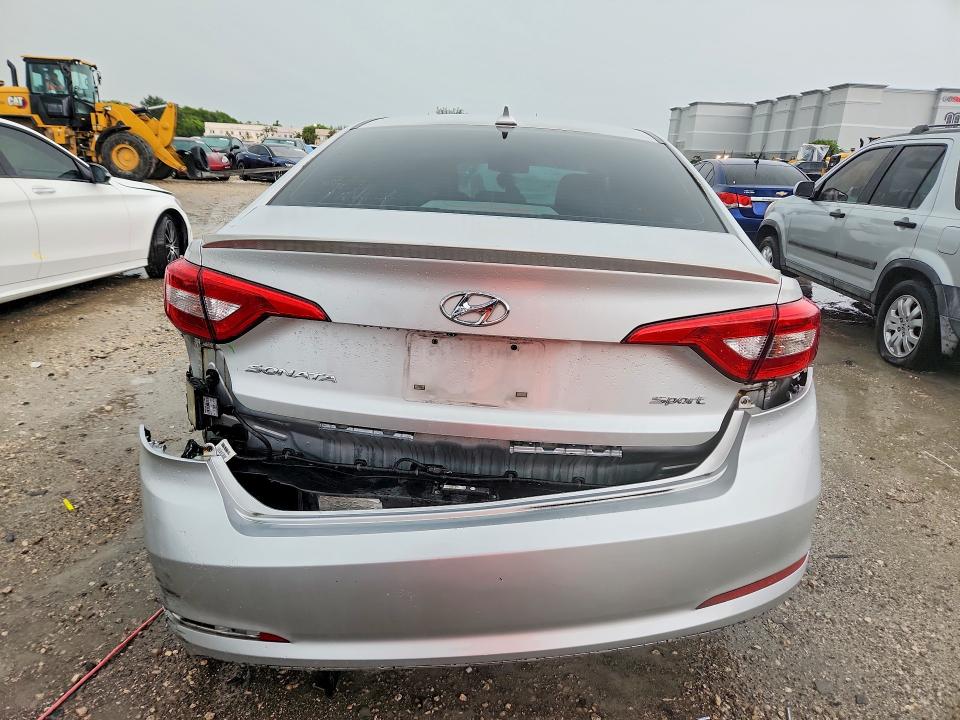 63558896 :رقم المزاد ، 5NPE34AF2FH046464 vin ، 2015 Hyundai Sonata مزاد بيع