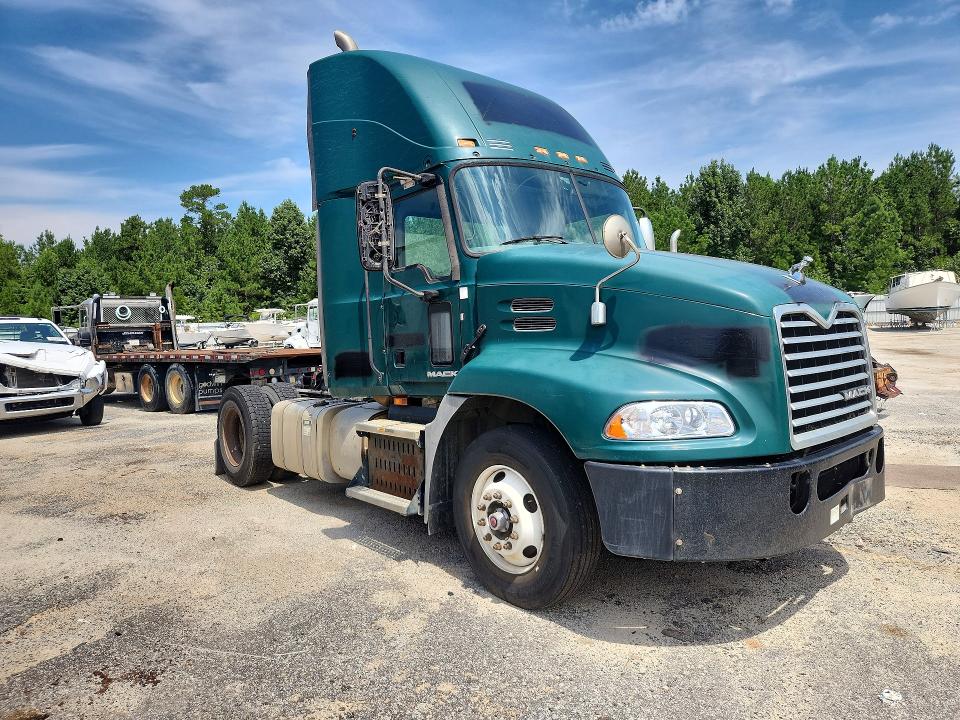 Продажа на аукционе авто 2016 Mack 600, vin: 1M1AW01X8GM008526, номер лота: 65213986