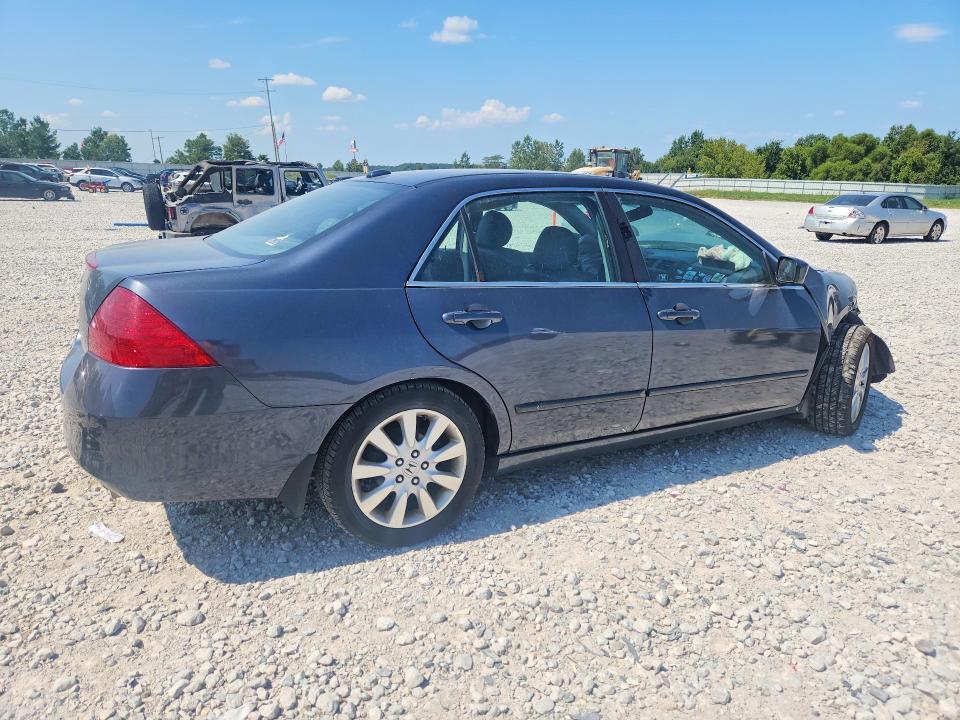 2007 Honda Accord მანქანა იყიდება აუქციონზე, vin: 1HGCM66567A050463, აუქციონის ნომერი: 66949456