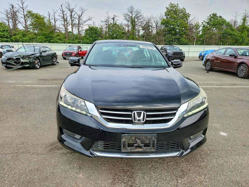 64853726 :رقم المزاد ، 1HGCR3F82EA037412 vin ، 2014 Honda Accord مزاد بيع