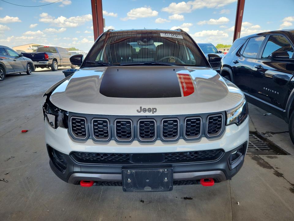 64681416 :رقم المزاد ، 3C4NJDDN0ST551129 vin ، 2025 Jeep Compass مزاد بيع