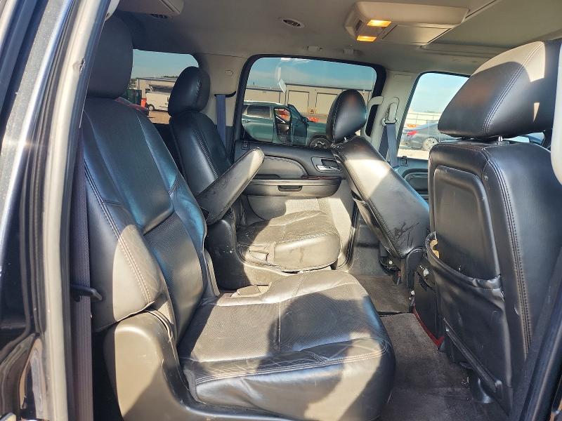 2011 Cadillac Escalade მანქანა იყიდება აუქციონზე, vin: 1GYS4HEF8BR146292, აუქციონის ნომერი: 66420736