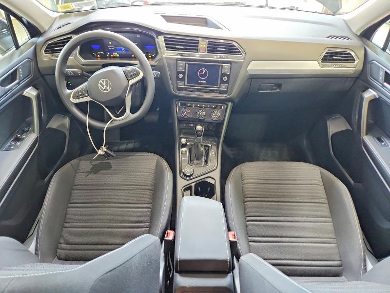 64076286 :رقم المزاد ، 3VVFB7AX5PM067954 vin ، 2023 Volkswagen Tiguan مزاد بيع