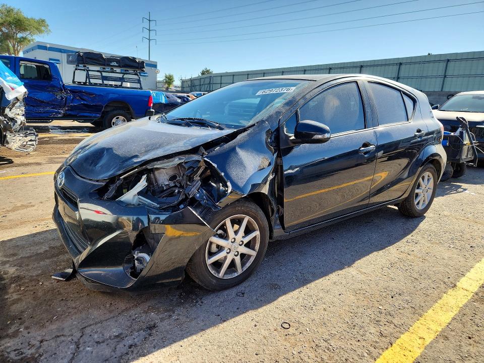 Продаж на аукціоні авто 2015 Toyota Prius C, vin: JTDKDTB37F1108625, номер лоту: 62972376
