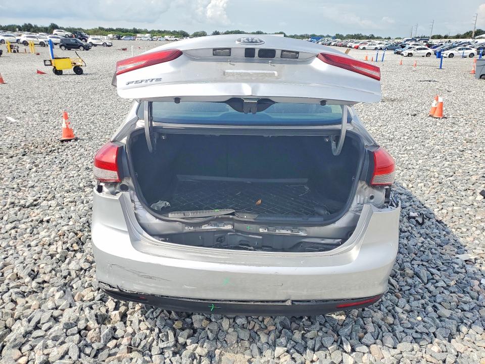 Aukcja sprzedaży 2018 Kia Forte, vin: 3KPFK4A74JE202503, numer aukcji: 65872396