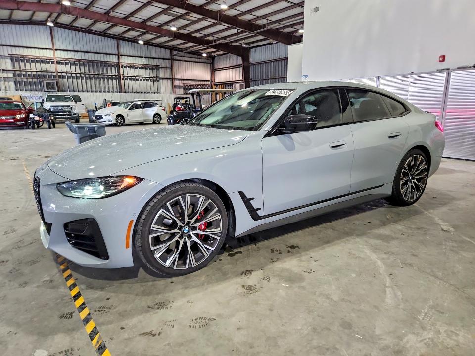 64240526 :رقم المزاد ، WBA63AV00PFP61616 vin ، 2023 Bmw 430i مزاد بيع