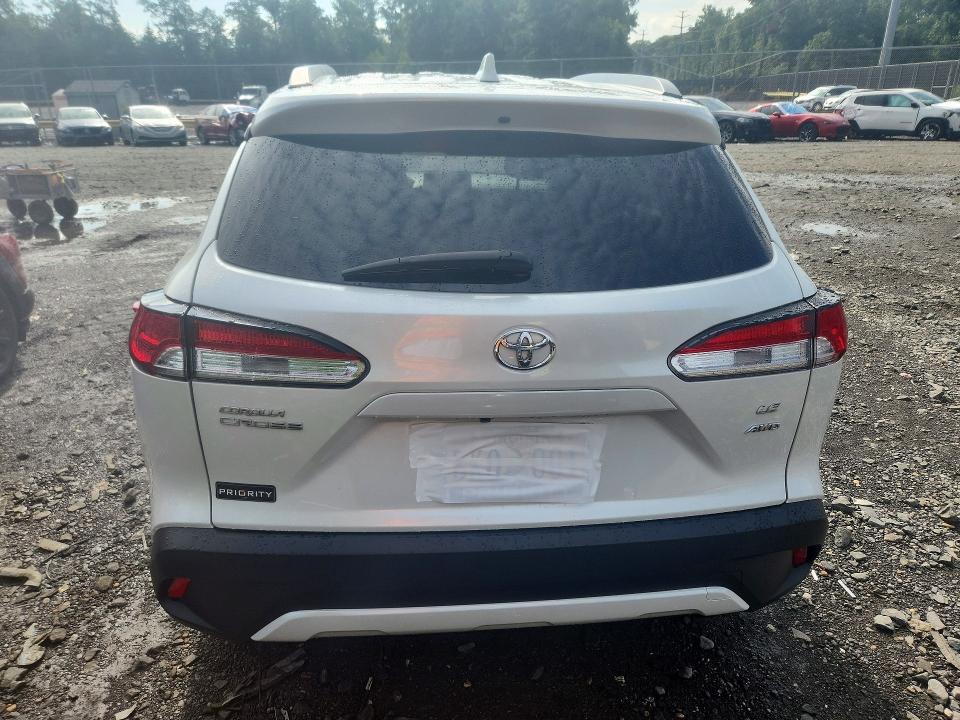 65747786 :رقم المزاد ، 7MUCAABG6PV073901 vin ، 2023 Toyota Corolla Cross مزاد بيع