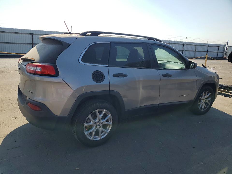 Auction sale of the 2016 Jeep Cherokee, vin: 1C4PJLABXGW239592, lot number: 67352056