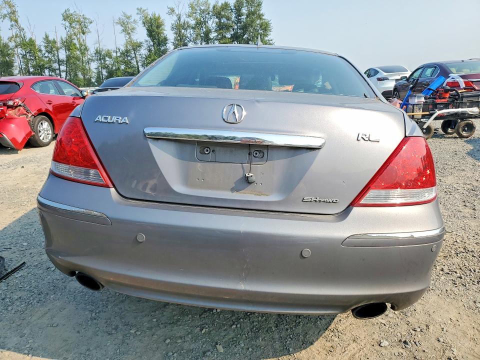 Продажа на аукционе авто 2005 Acura Rl, vin: JH4KB16555C005579, номер лота: 64232686