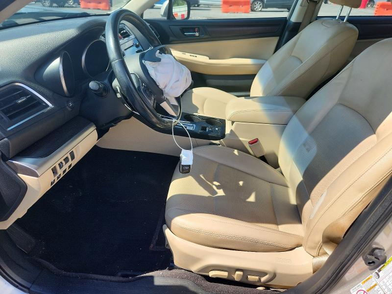 67030016 :رقم المزاد ، 4S3BNAL68F3003283 vin ، 2015 Subaru Legacy مزاد بيع