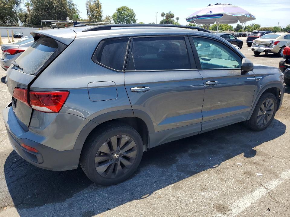 Продаж на аукціоні авто 2022 Volkswagen Taos, vin: 3VVDX7B27NM077054, номер лоту: 63609166