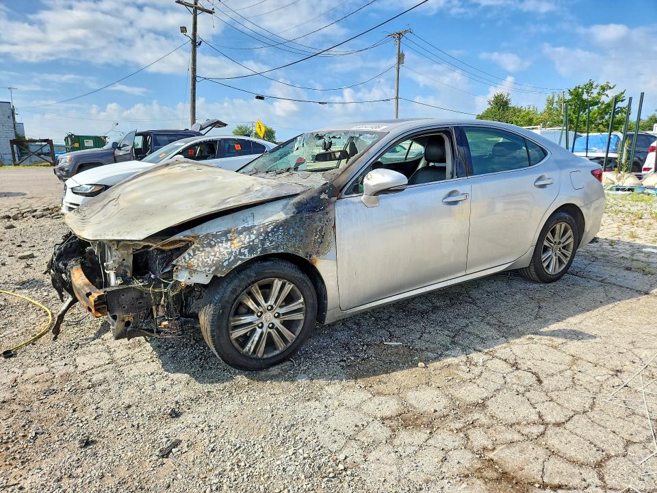 66141486 :رقم المزاد ، JTHBK1GGXD2083506 vin ، 2013 Lexus Es مزاد بيع