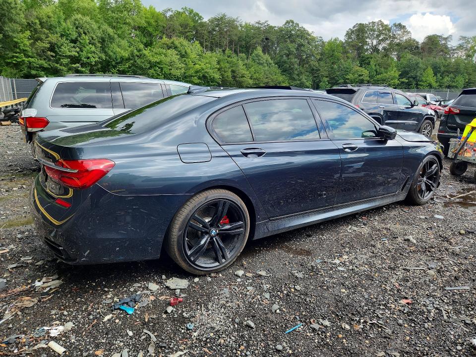 Продаж на аукціоні авто 2018 Bmw 750, vin: WBA7F0C59JGM22648, номер лоту: 63642456