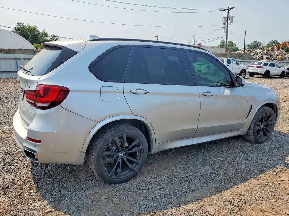 Продажа на аукционе авто 2018 Bmw X5, vin: 5UXKR0C53J0Y02497, номер лота: 64309206