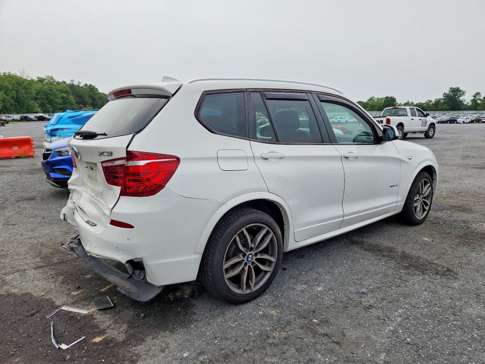 64811556 :رقم المزاد ، 5UXWX9C57G0D70228 vin ، 2016 Bmw X3 مزاد بيع