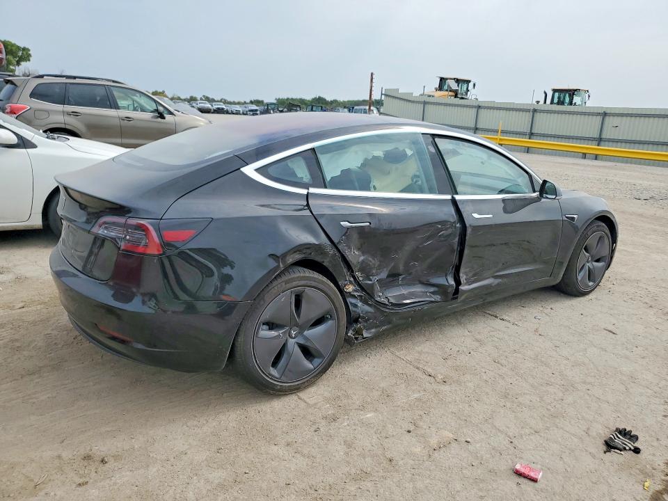 2018 Tesla Model 3 მანქანა იყიდება აუქციონზე, vin: 5YJ3E1EA2JF053839, აუქციონის ნომერი: 63767416