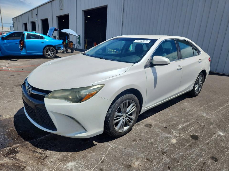 Продажа на аукционе авто 2015 Toyota Camry, vin: 4T1BF1FK2FU485731, номер лота: 64103176