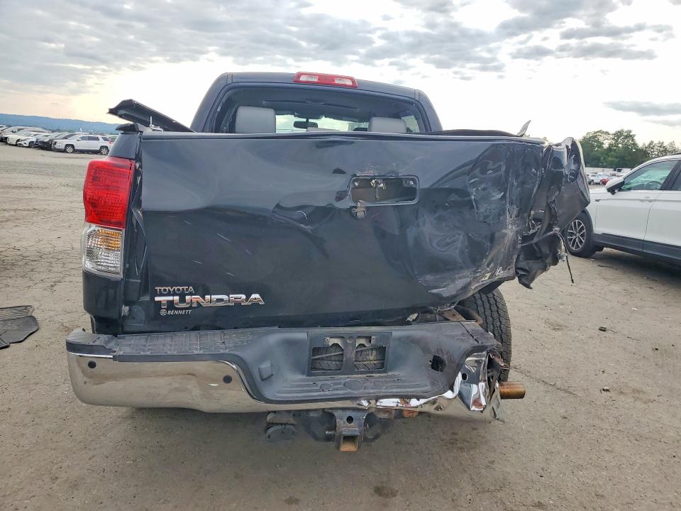 Продажа на аукционе авто 2013 Toyota Tundra, vin: 5TFHY5F18DX321774, номер лота: 65656616