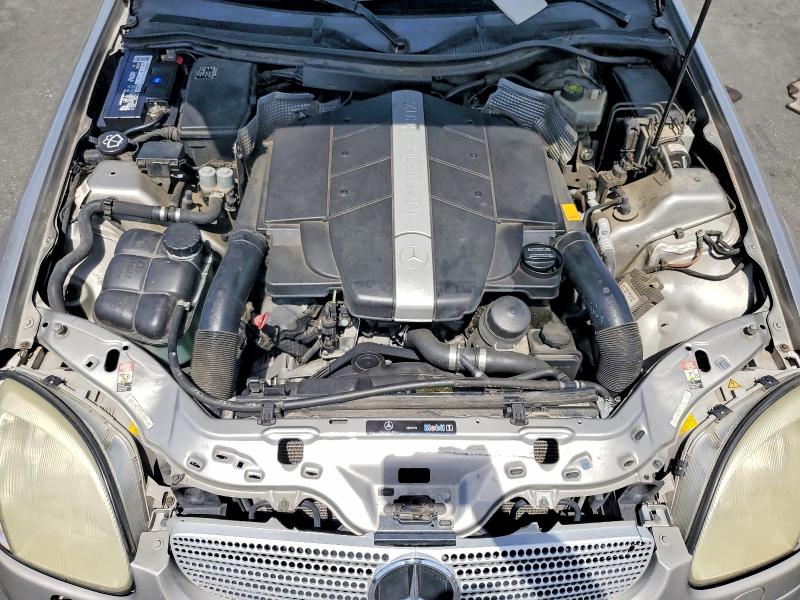 Aukcja sprzedaży 2004 Mercedes-benz Slk, vin: WDBKK65F14F304118, numer aukcji: 65236566