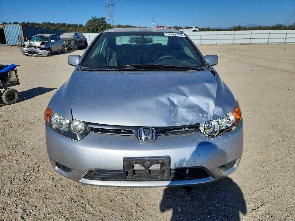 2008 Honda Civic მანქანა იყიდება აუქციონზე, vin: 2HGFG12638H521154, აუქციონის ნომერი: 67128296