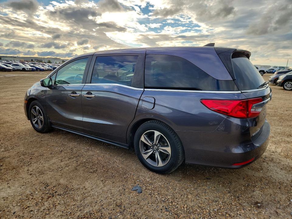 64099826 :رقم المزاد ، 5FNRL6H42JB501810 vin ، 2018 Honda Odyssey مزاد بيع