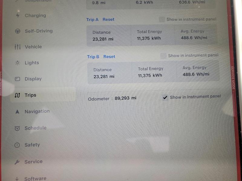 64040696 :رقم المزاد ، 5YJSA1H22FFP69711 vin ، 2015 Tesla Model S مزاد بيع