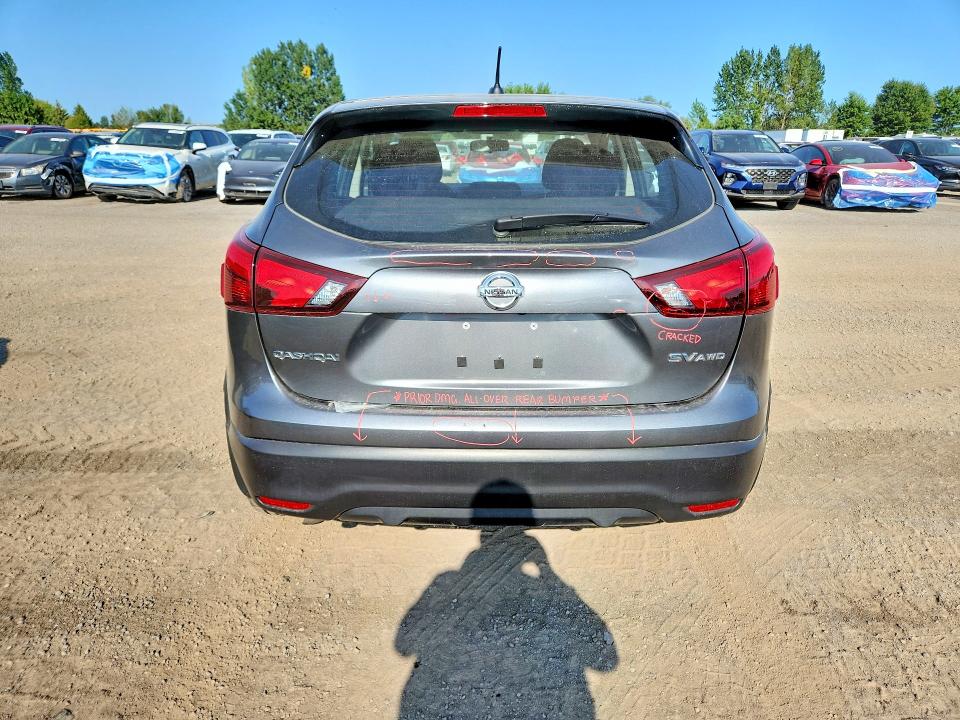 Продажа на аукционе авто 2018 Nissan Qashqai, vin: JN1BJ1CRXJW207325, номер лота: 65464576
