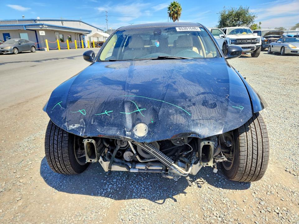 65301646 :رقم المزاد ، WBAPH5G50BNM75074 vin ، 2011 Bmw 328 مزاد بيع