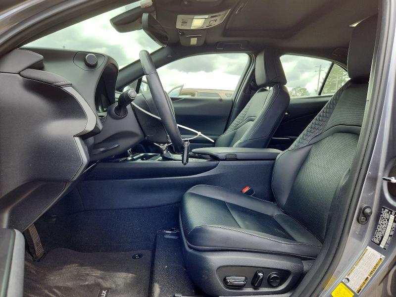 66518326 :رقم المزاد ، JTHP9JBH8L2030593 vin ، 2020 Lexus Ux مزاد بيع