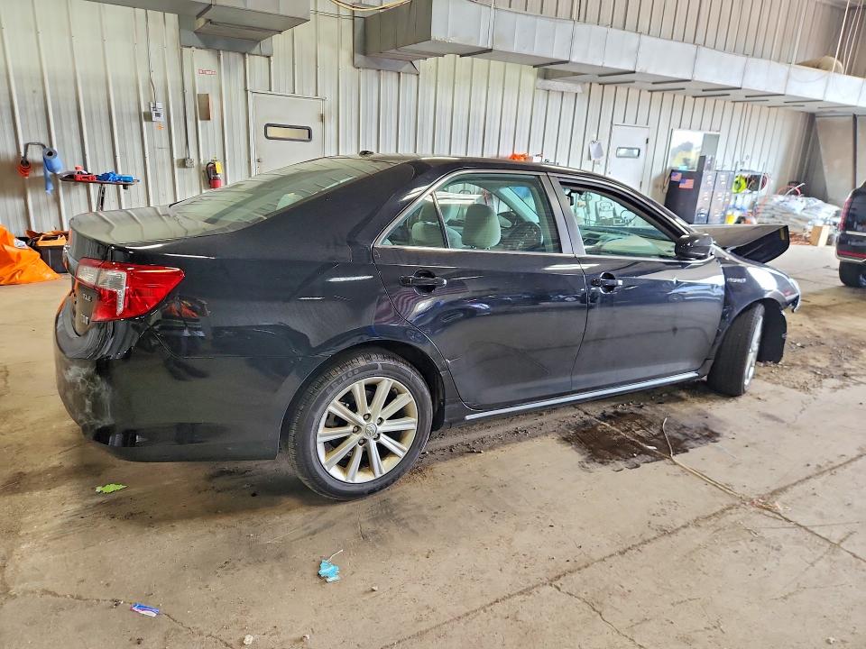 Aukcja sprzedaży 2014 Toyota Camry Hybrid, vin: 4T1BD1FK5EU118682, numer aukcji: 64040676