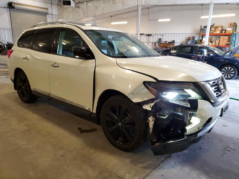 Продаж на аукціоні авто 2017 Nissan Pathfinder, vin: 5N1DR2MM8HC673222, номер лоту: 66015986