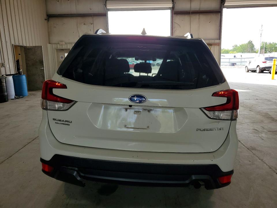 Продажа на аукционе авто 2019 Subaru Forester, vin: JF2SKAGC2KH440767, номер лота: 64302486