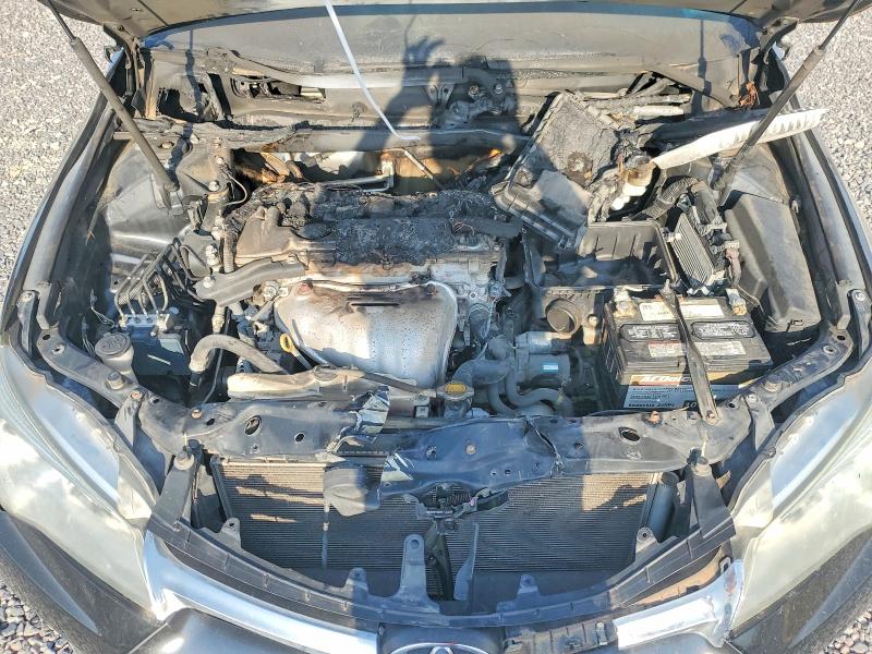 64946246 :رقم المزاد ، 4T4BF1FK2FR448717 vin ، 2015 Toyota Camry مزاد بيع