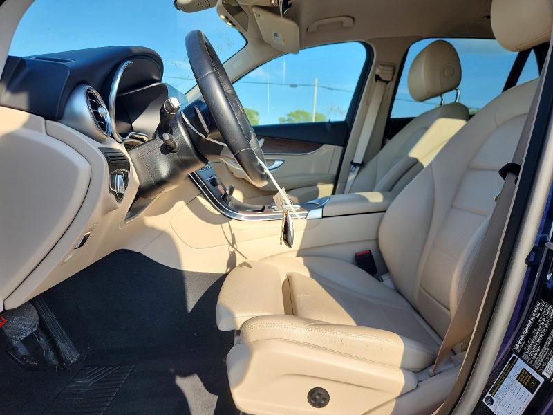 Продаж на аукціоні авто 2020 Mercedes-benz Glc 300, vin: W1N0G8DB4LF841853, номер лоту: 65991206