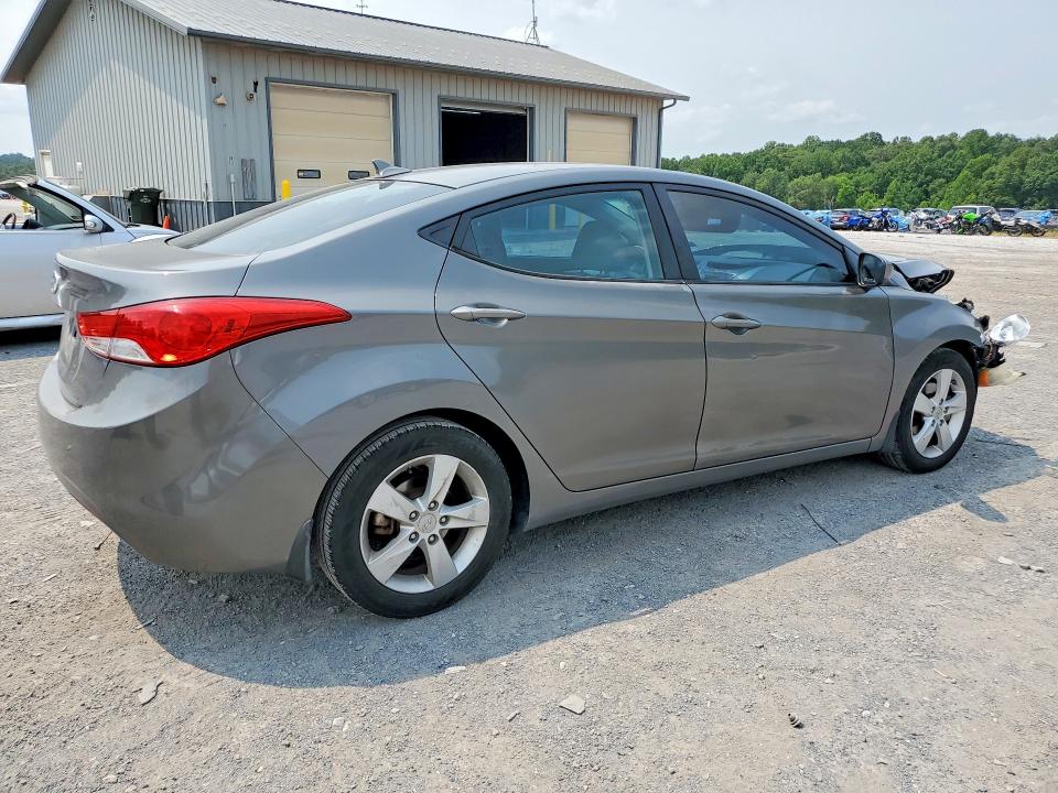 2013 Hyundai Elantra მანქანა იყიდება აუქციონზე, vin: 5NPDH4AE1DH333862, აუქციონის ნომერი: 65013976