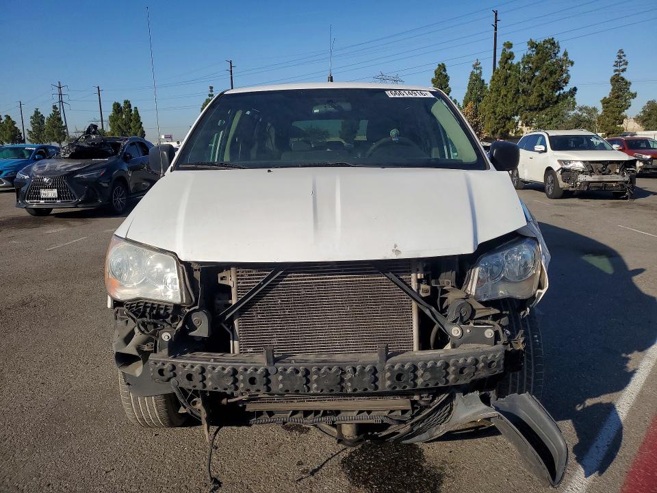66614916 :رقم المزاد ، 2C7WDGBG0JR203448 vin ، 2018 Dodge Grand Caravan مزاد بيع
