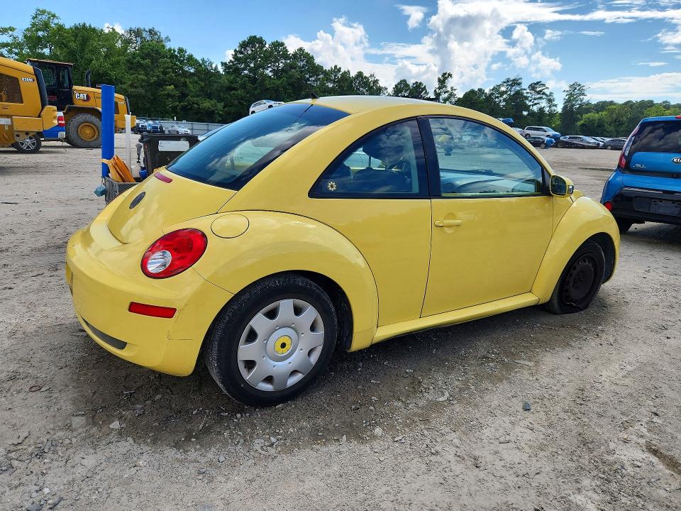 Продажа на аукционе авто 2010 Volkswagen New Beetle, vin: 3VWPG3AG2AM012072, номер лота: 64040416