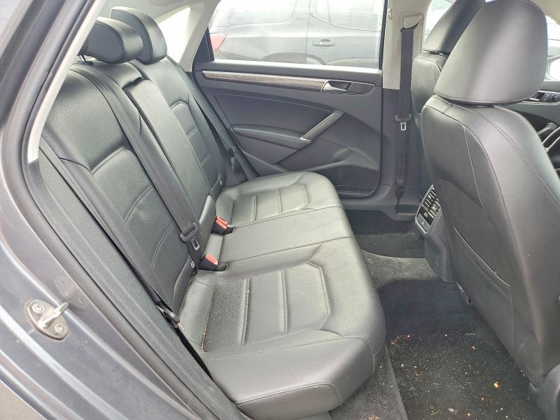 Auction sale of the 2018 Volkswagen Passat, vin: 1VWBA7A33JC021641, lot number: 65367486