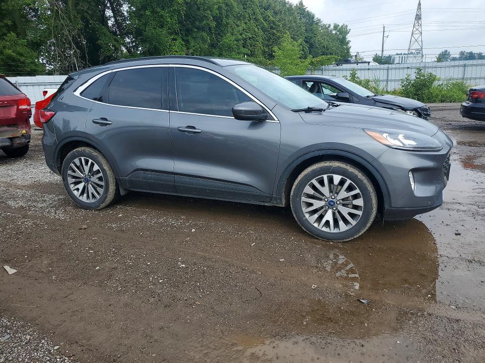 2022 Ford Escape მანქანა იყიდება აუქციონზე, vin: 1FMCU9J9XNUB03246, აუქციონის ნომერი: 67274306