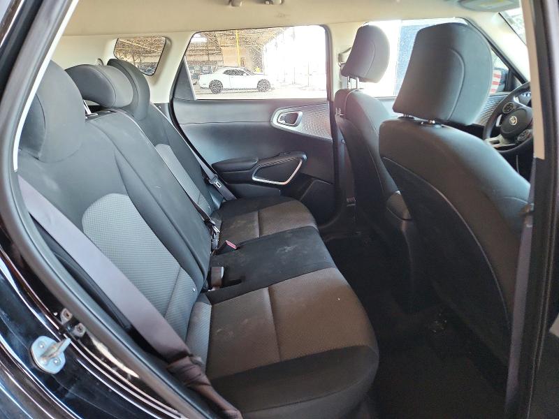 64693996 :رقم المزاد ، KNDJ23AU6L7710114 vin ، 2020 Kia Soul مزاد بيع