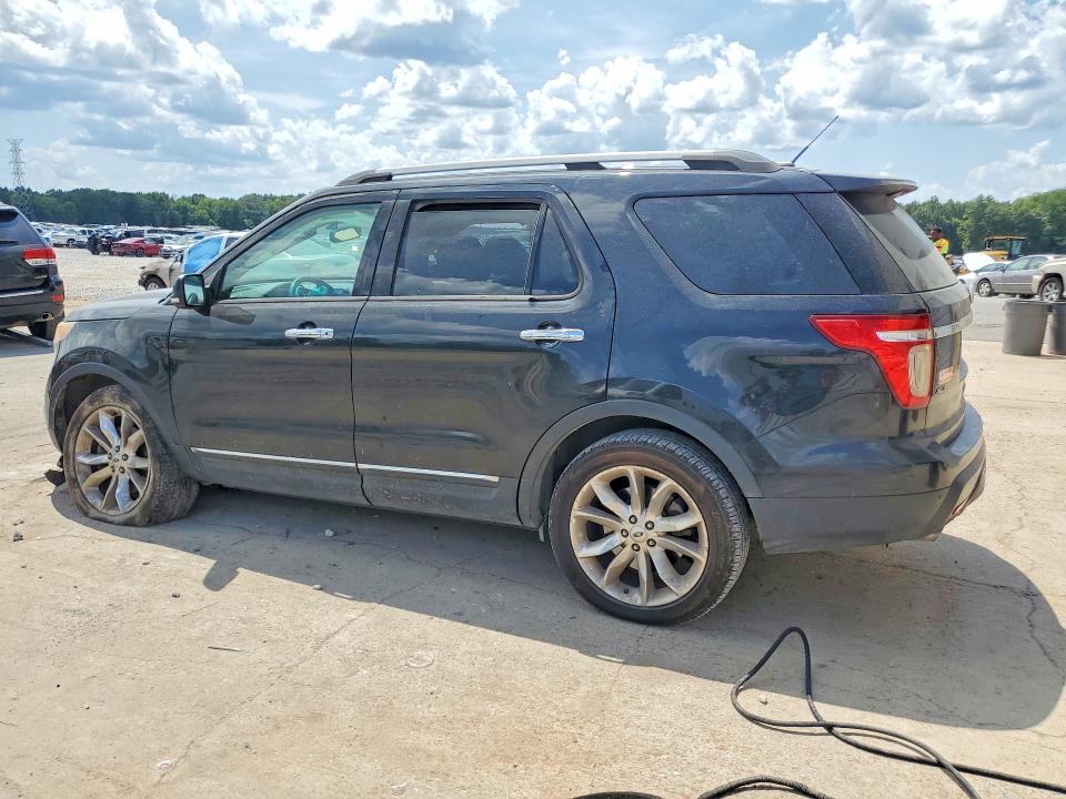 2014 Ford Explorer მანქანა იყიდება აუქციონზე, vin: 1FM5K8D87EGB17325, აუქციონის ნომერი: 64744066