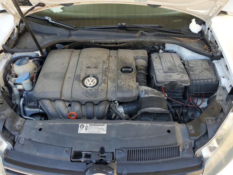 2010 Volkswagen Jetta მანქანა იყიდება აუქციონზე, vin: 3VWPX7AJ3AM692437, აუქციონის ნომერი: 65689946