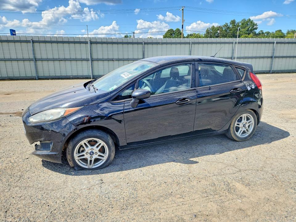 2018 Ford Fiesta მანქანა იყიდება აუქციონზე, vin: 3FADP4EJXJM139725, აუქციონის ნომერი: 64441356