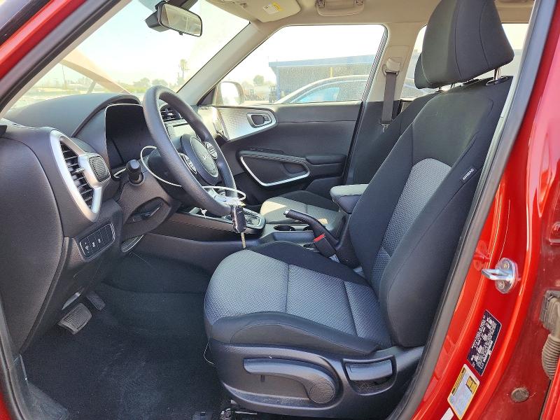 63746576 :رقم المزاد ، KNDJ23AU2P7851381 vin ، 2023 Kia Soul مزاد بيع